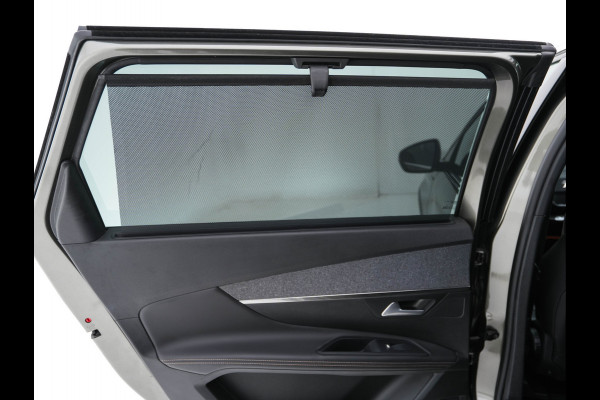 Peugeot 5008 1.6 e-THP GT-Line [ 7-Pers. ] Aut. *PANO | LEATHER-FABRIC | FULL-LED | DIGI-COCKPIT | LANE-ASSIST | BLINDS-SPOT | SPORT-SEATS | CAMERA | NAVI-FULLMAP | SHIFT-PADDLES | PRIVACY-GLASS | TOWBAR | 18''ALU*