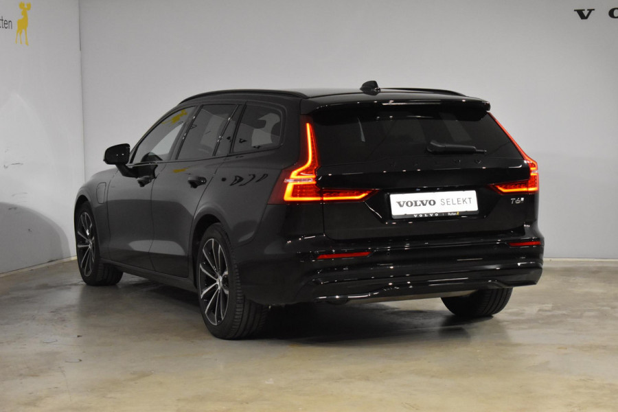 Volvo V60 T6 350PK Automaat Plug-in hybrid AWD Plus Dark Volvo V60 T6 350PK Automaat Plug-in hybrid AWD Plus Dark