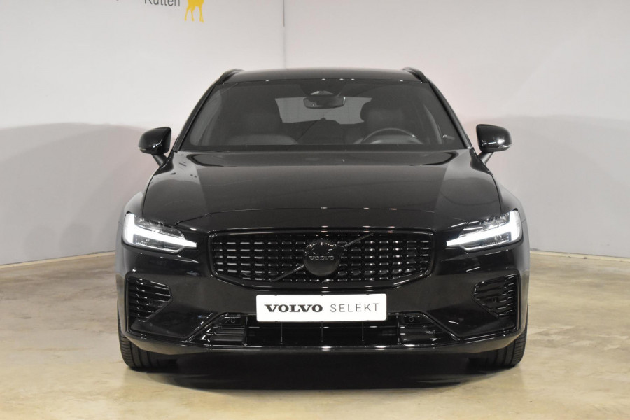 Volvo V60 T6 350PK Automaat Plug-in hybrid AWD Plus Dark Volvo V60 T6 350PK Automaat Plug-in hybrid AWD Plus Dark