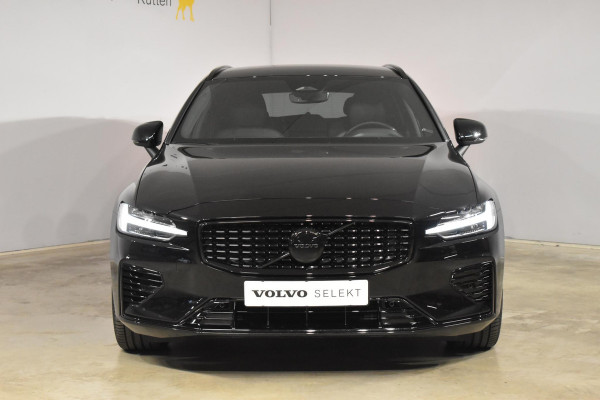 Volvo V60 T6 350PK Automaat Plug-in hybrid AWD Plus Dark Volvo V60 T6 350PK Automaat Plug-in hybrid AWD Plus Dark