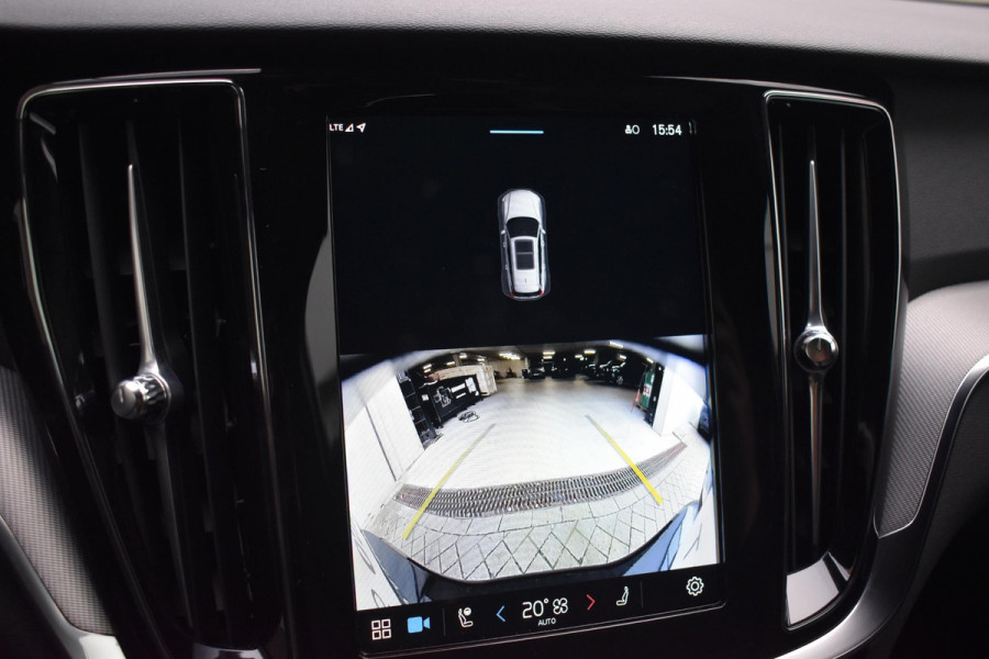 Volvo V60 T6 350PK Automaat Plug-in hybrid AWD Plus Dark Volvo V60 T6 350PK Automaat Plug-in hybrid AWD Plus Dark