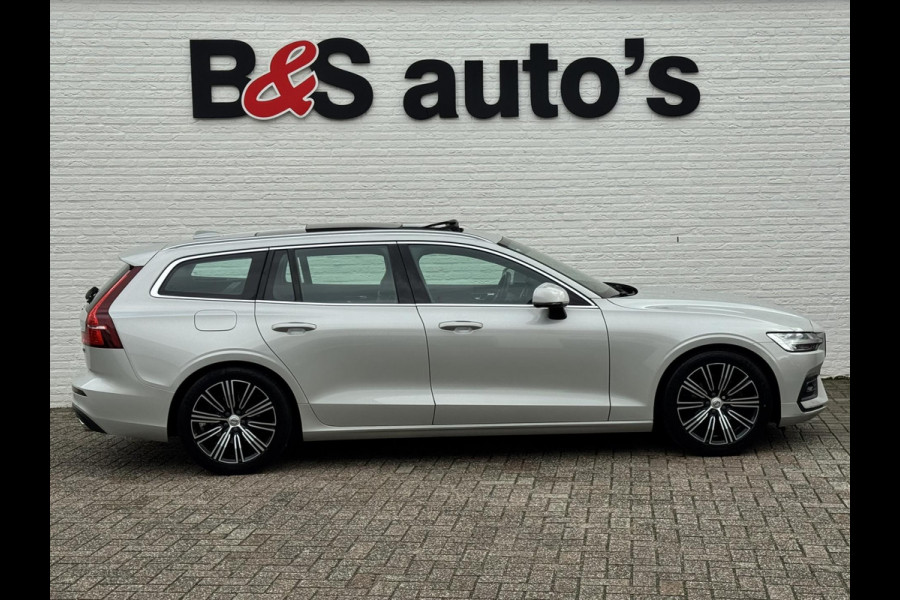 Volvo V60 2.0 D4 Momentum Adaptive cruise Climate control Parkeercamera met sensoren Apple / Android Stoelverwarming Harman Kardon Volvo V60 2.0 D4 Momentum Adaptive cruise Climate control Parkeercamera met sensoren Apple / Android Stoelverwarming Harman Kardon