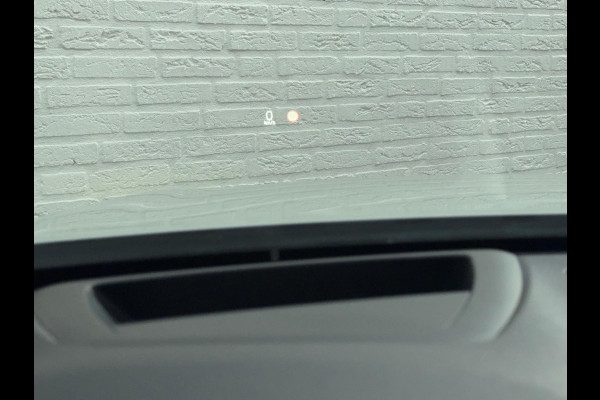 Volvo V60 2.0 D4 Momentum Adaptive cruise Climate control Parkeercamera met sensoren Apple / Android Stoelverwarming Harman Kardon Volvo V60 2.0 D4 Momentum Adaptive cruise Climate control Parkeercamera met sensoren Apple / Android Stoelverwarming Harman Kardon