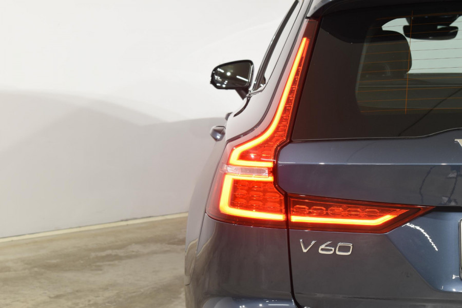 Volvo V60 T6 350PK Automaat Plug-in hybrid AWD Plus Dark