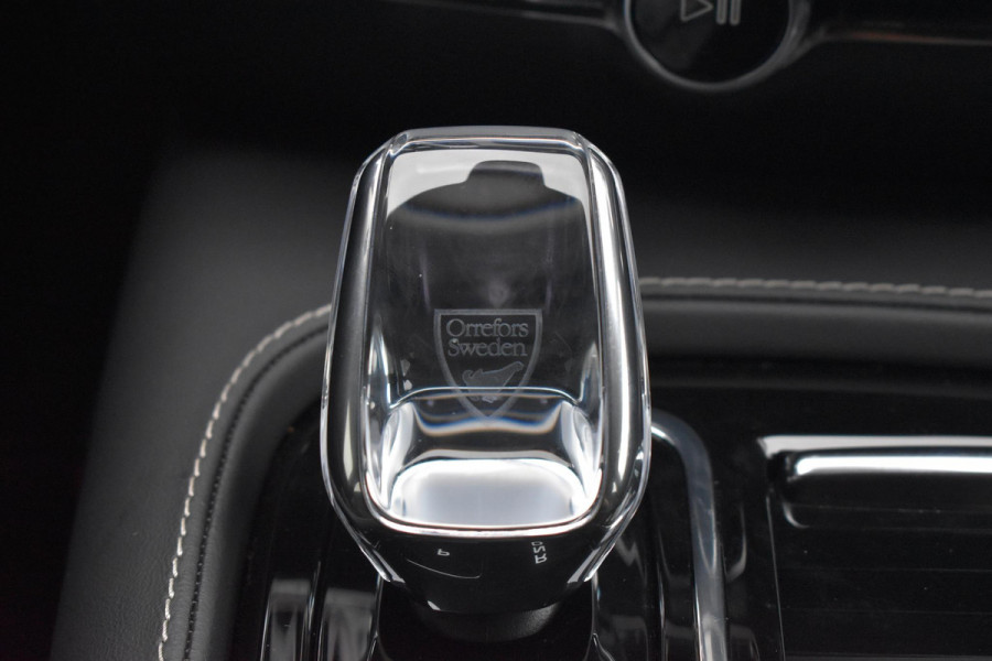 Volvo V60 T6 350PK Automaat Plug-in hybrid AWD Plus Dark