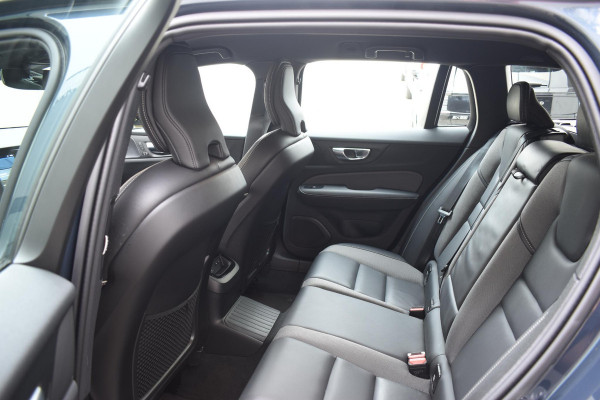 Volvo V60 T6 350PK Automaat Plug-in hybrid AWD Plus Dark