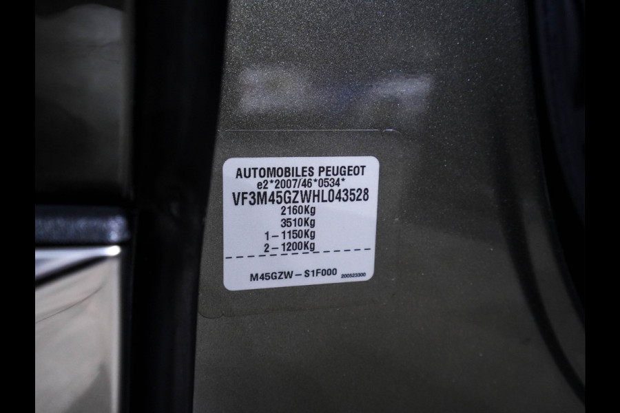 Peugeot 5008 1.6 e-THP GT-Line [ 7-Pers. ] Aut. *PANO | LEATHER-FABRIC | FULL-LED | DIGI-COCKPIT | LANE-ASSIST | BLINDS-SPOT | SPORT-SEATS | CAMERA | NAVI-FULLMAP | SHIFT-PADDLES | PRIVACY-GLASS | TOWBAR | 18''ALU*