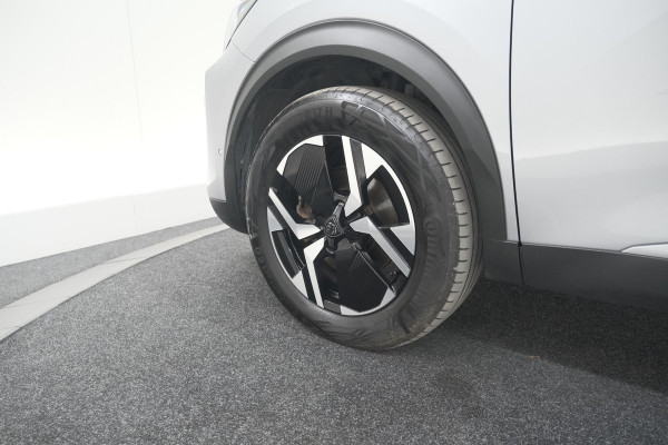 Peugeot 2008 Hybrid 136 e-DCS6 Allure | 360 Camera | Adaptieve Cruise Control | Dodehoekdetectie | Navigatie