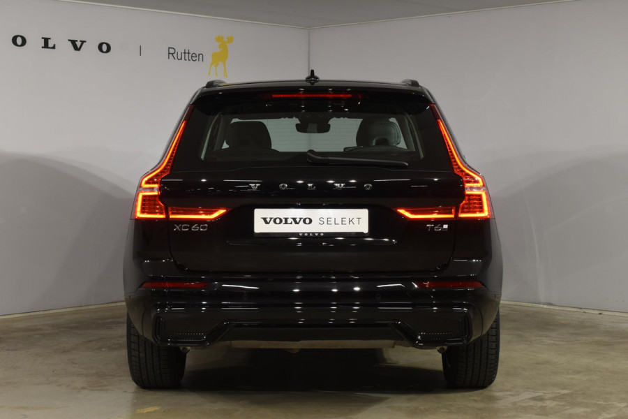 Volvo XC60 T6 350PK Automaat Plug-in Hybrid AWD Plus Dark Volvo XC60 T6 350PK Automaat Plug-in Hybrid AWD Plus Dark