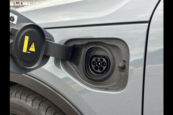 Volvo XC40 1.5 T5 Recharge R-Design 262pk | ZUID | Parking pack | 1.800 Kg trekgewicht