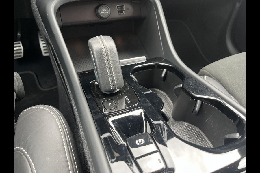 Volvo XC40 1.5 T5 Recharge R-Design 262pk | ZUID | Parking pack | 1.800 Kg trekgewicht