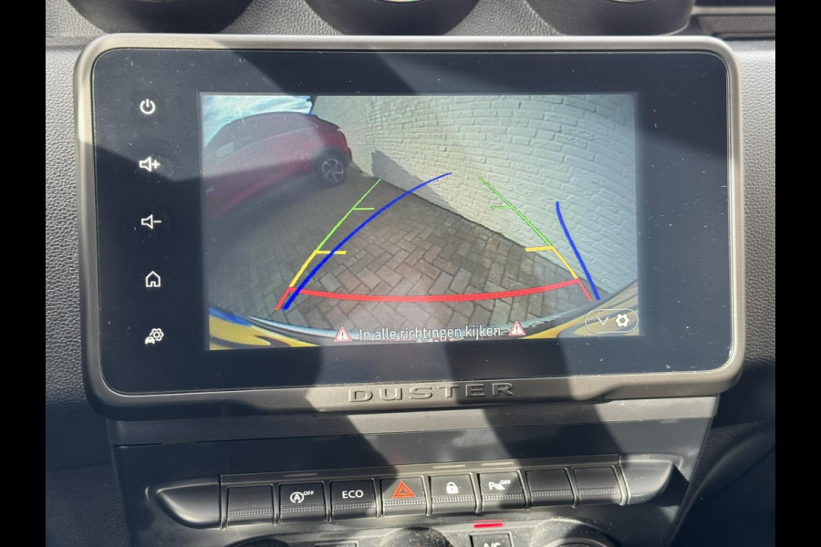 Dacia Duster 1.3 TCe Prestige Achteruitrijcamera Cruisecontrol Climatecontrol LED Apple / Android all-season banden Dodehoek Dacia Duster 1.3 TCe Prestige Achteruitrijcamera Cruisecontrol Climatecontrol LED Apple / Android all-season banden Dodehoek