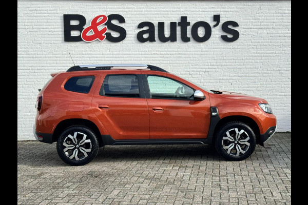 Dacia Duster 1.3 TCe Prestige Achteruitrijcamera Cruisecontrol Climatecontrol LED Apple / Android all-season banden Dodehoek Dacia Duster 1.3 TCe Prestige Achteruitrijcamera Cruisecontrol Climatecontrol LED Apple / Android all-season banden Dodehoek