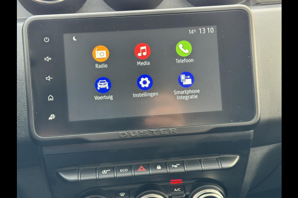 Dacia Duster 1.3 TCe Prestige Achteruitrijcamera Cruisecontrol Climatecontrol LED Apple / Android all-season banden Dodehoek Dacia Duster 1.3 TCe Prestige Achteruitrijcamera Cruisecontrol Climatecontrol LED Apple / Android all-season banden Dodehoek