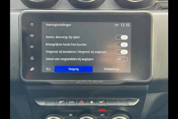 Dacia Duster 1.3 TCe Prestige Achteruitrijcamera Cruisecontrol Climatecontrol LED Apple / Android all-season banden Dodehoek Dacia Duster 1.3 TCe Prestige Achteruitrijcamera Cruisecontrol Climatecontrol LED Apple / Android all-season banden Dodehoek