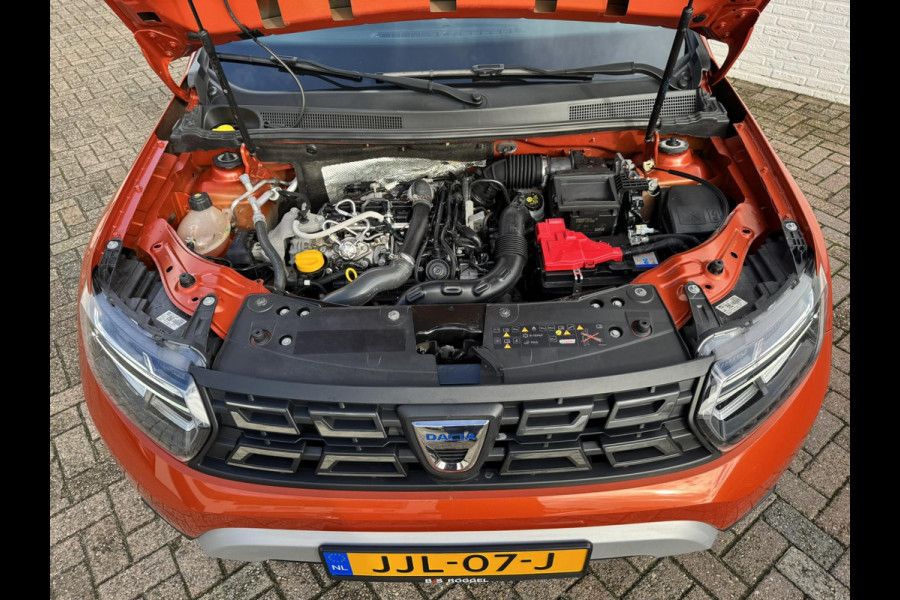 Dacia Duster 1.3 TCe Prestige Achteruitrijcamera Cruisecontrol Climatecontrol LED Apple / Android all-season banden Dodehoek Dacia Duster 1.3 TCe Prestige Achteruitrijcamera Cruisecontrol Climatecontrol LED Apple / Android all-season banden Dodehoek