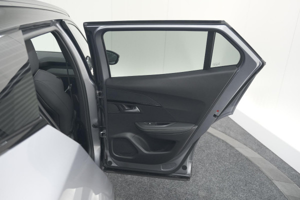 Peugeot 2008 PureTech 130 EAT8 GT | 360 Camera | Stoelmassage | Adaptieve Cruise Control | Dodehoekdetectie Peugeot 2008 PureTech 130 EAT8 GT | 360 Camera | Stoelmassage | Adaptieve Cruise Control | Dodehoekdetectie