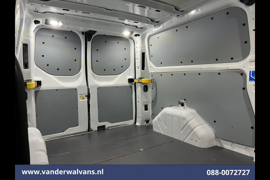 Ford Transit Custom 2.0 TDCI L2H1 Euro6 Airco | Camera | Navigatie | LED | Android Auto | Cruisecontrol | Stoelverwarming 2800kg trekvermogen, Verwarmde voorruit, Parkeersensoren, Bijrijdersbank