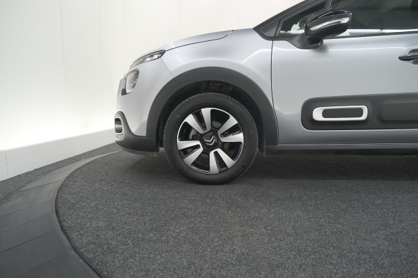 Citroën C3 PureTech 110 Max | Keyless entry/start | Camera | Navigatie | Parkeersensoren | Apple Carplay Citroën C3 PureTech 110 Max | Keyless entry/start | Camera | Navigatie | Parkeersensoren | Apple Carplay