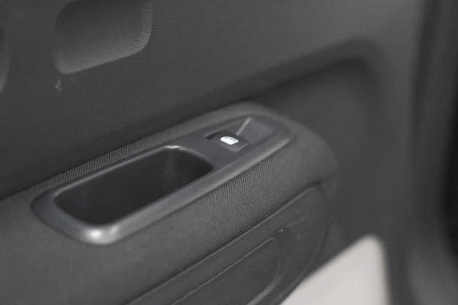 Citroën C3 PureTech 110 Max | Keyless entry/start | Camera | Navigatie | Parkeersensoren | Apple Carplay Citroën C3 PureTech 110 Max | Keyless entry/start | Camera | Navigatie | Parkeersensoren | Apple Carplay