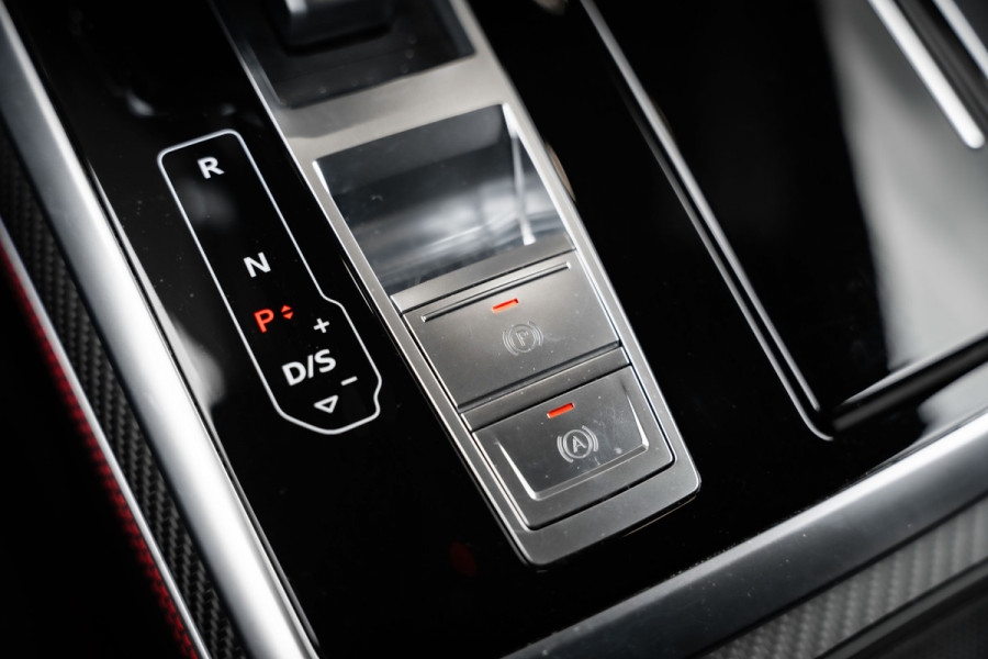 Audi RSQ8 4.0 TFSI quattro - RS Dynamic + | Design Pakket | Panorama | B&O | Elek. Trekhaak Audi RSQ8 4.0 TFSI quattro - RS Dynamic + | Design Pakket | Panorama | B&O | Elek. Trekhaak