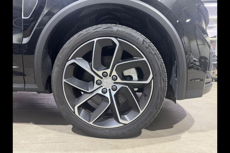Lynk & Co 01 1.5/PANO/360CAM/AUTO-PILOT/MEMORY/APPLE-CARPLAY/BLACKONBLACK
