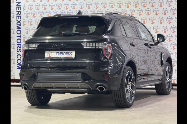Lynk & Co 01 1.5/PANO/360CAM/AUTO-PILOT/MEMORY/APPLE-CARPLAY/BLACKONBLACK