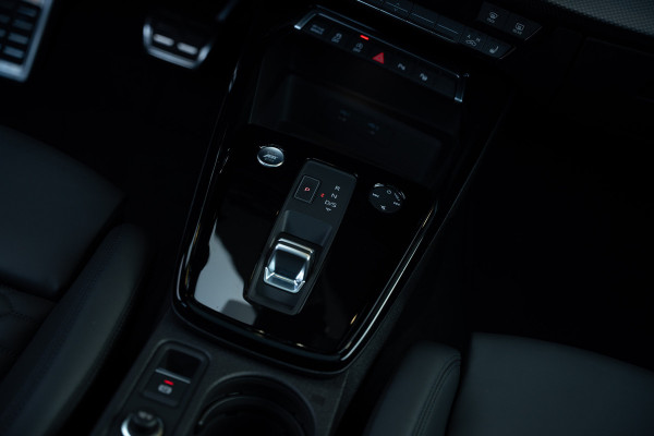 Audi RS3 Sportback 2.5 TFSI quattro - ABT RS3-R 1/200 | 500 PK | Forged Wheels | Panorama | B&O | Massage | Memory Audi RS3 Sportback 2.5 TFSI quattro - ABT RS3-R 1/200 | 500 PK | Forged Wheels | Panorama | B&O | Massage | Memory