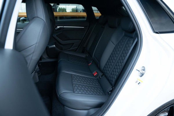 Audi RS3 Sportback 2.5 TFSI quattro - ABT RS3-R 1/200 | 500 PK | Forged Wheels | Panorama | B&O | Massage | Memory Audi RS3 Sportback 2.5 TFSI quattro - ABT RS3-R 1/200 | 500 PK | Forged Wheels | Panorama | B&O | Massage | Memory