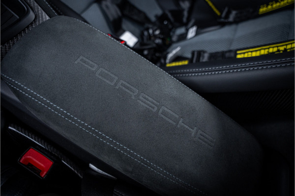 Porsche 718 GT4 RS - Origineel NL | Lift l Volledig XPEL | Weissach | Oakgreenmetallic | Keramisch | Carbon | Sport Chrono +