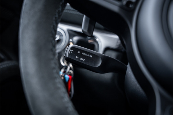 Porsche 718 GT4 RS - Origineel NL | Lift l Volledig XPEL | Weissach | Oakgreenmetallic | Keramisch | Carbon | Sport Chrono +