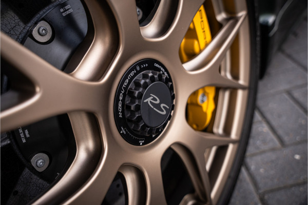 Porsche 718 GT4 RS - Origineel NL | Lift l Volledig XPEL | Weissach | Oakgreenmetallic | Keramisch | Carbon | Sport Chrono +