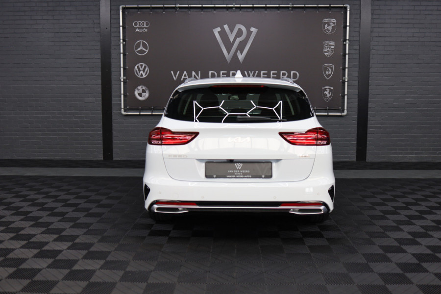 Kia Ceed Sportswagon 1.6 GDI PHEV DynamicLine | Automaat | 185 pk | Lage kosten per KM | Carplay | Achteruitrijcamera | BTW voor bedrijven verekenbaar |