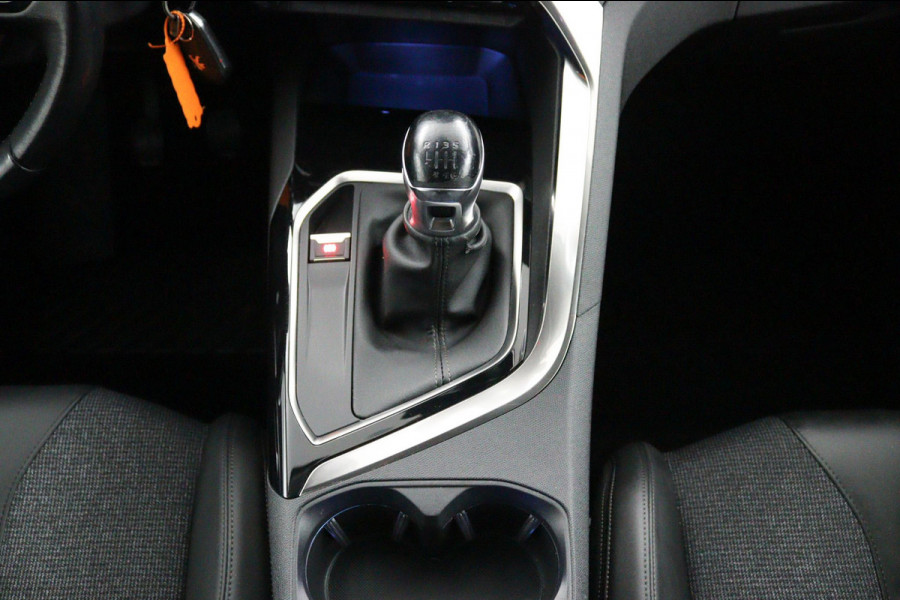 Peugeot 3008 1.2 Allure*130PK*NAVI*ECC*CRUISE*CARPLAY*
