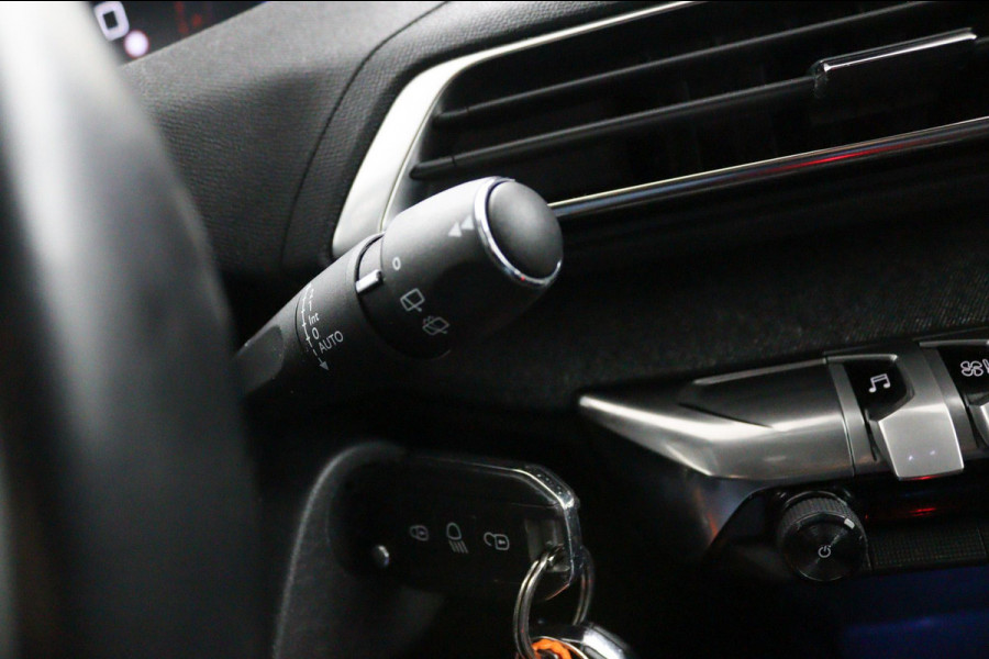 Peugeot 3008 1.2 Allure*130PK*NAVI*ECC*CRUISE*CARPLAY*