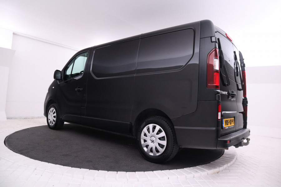 Renault Trafic 1.6 dCi T27 L1H1 Comfort navigatie, parkeersensoren, ruiten in achterdeuren en zijdeur Renault Trafic 1.6 dCi T27 L1H1 Comfort navigatie, parkeersensoren, ruiten in achterdeuren en zijdeur