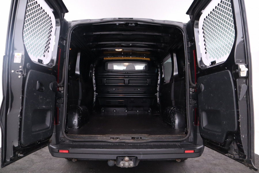 Renault Trafic 1.6 dCi T27 L1H1 Comfort navigatie, parkeersensoren, ruiten in achterdeuren en zijdeur Renault Trafic 1.6 dCi T27 L1H1 Comfort navigatie, parkeersensoren, ruiten in achterdeuren en zijdeur