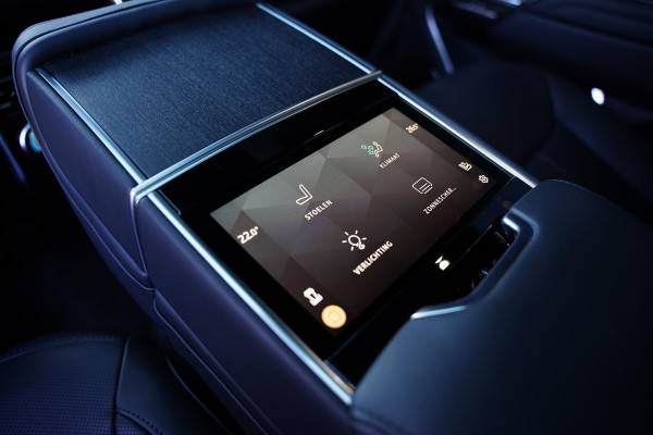 Land Rover Range Rover D350 Autobiography Facelift Meridian Signature