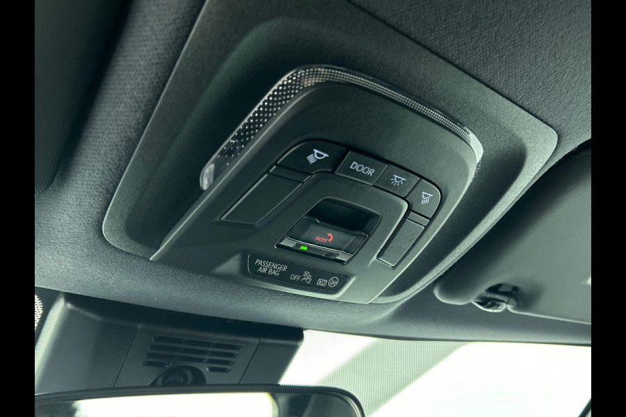 Toyota Corolla Touring Sports 1.8 Hybrid Active Navigatie Apple Carplay/Android Auto Camera Adaptive Cruise Control Virtual Cockpit Climate Control