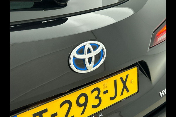 Toyota Corolla Touring Sports 1.8 Hybrid Active Navigatie Apple Carplay/Android Auto Camera Adaptive Cruise Control Virtual Cockpit Climate Control