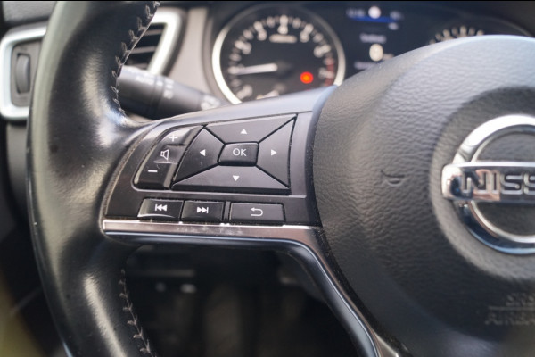Nissan QASHQAI 1.3 DIG-T 140pk N-Connecta -PANO-ECC-CAM-TREKHAAK- Nissan QASHQAI 1.3 DIG-T 140pk N-Connecta -PANO-ECC-CAM-TREKHAAK-