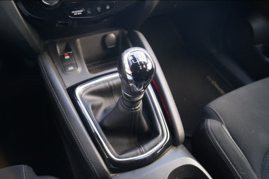 Nissan QASHQAI 1.3 DIG-T 140pk N-Connecta -PANO-ECC-CAM-TREKHAAK- Nissan QASHQAI 1.3 DIG-T 140pk N-Connecta -PANO-ECC-CAM-TREKHAAK-