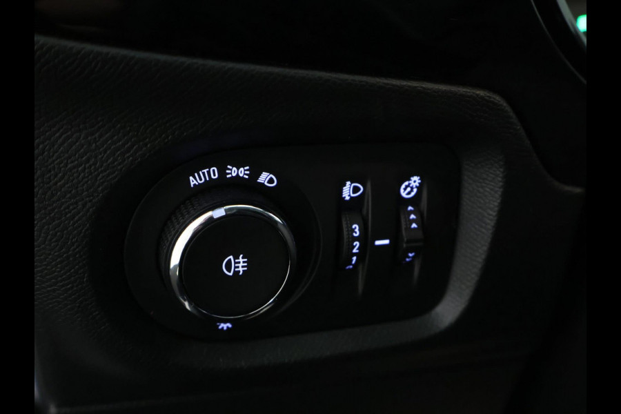 Opel Corsa 1.2 Edition NAVI | Carplay | Dealer onderhouden