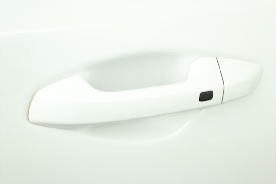 Kia ProCeed 1.5 T-GDi GT-Line Apple Carplay/Android Auto - Cruise Control - Dodehoekdetectie - Navigatie - Stuur/Stoelverwarming - Fabrieksgarantie tot 06-2031