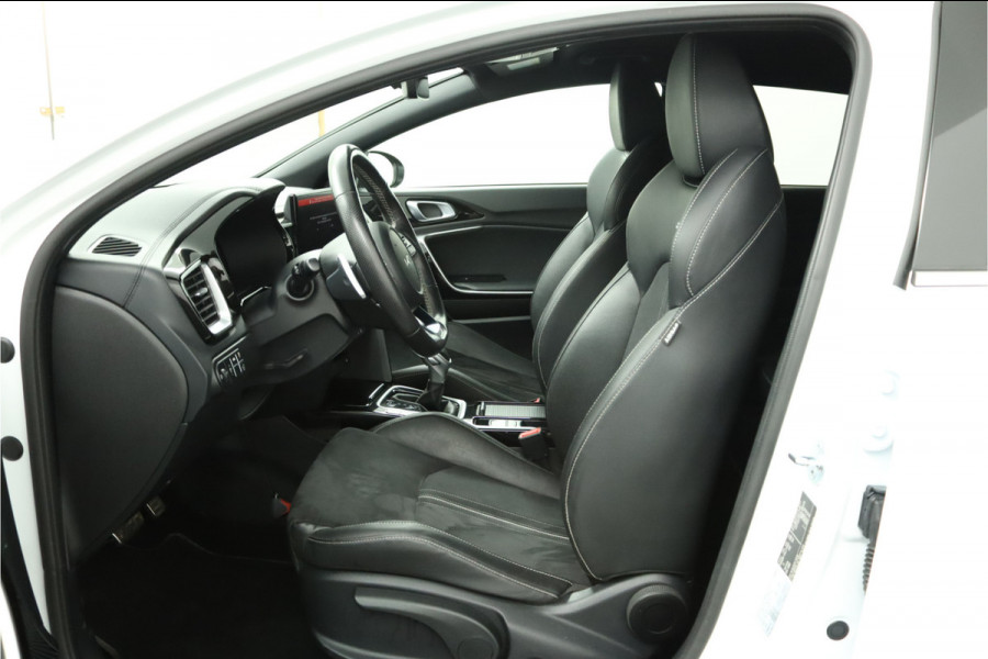 Kia ProCeed 1.5 T-GDi GT-Line Apple Carplay/Android Auto - Cruise Control - Dodehoekdetectie - Navigatie - Stuur/Stoelverwarming - Fabrieksgarantie tot 06-2031