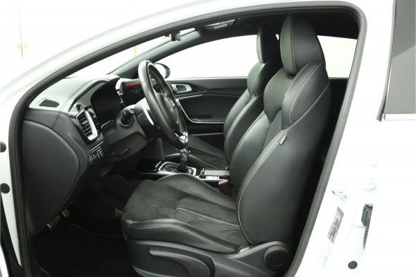 Kia ProCeed 1.5 T-GDi GT-Line Apple Carplay/Android Auto - Cruise Control - Dodehoekdetectie - Navigatie - Stuur/Stoelverwarming - Fabrieksgarantie tot 06-2031