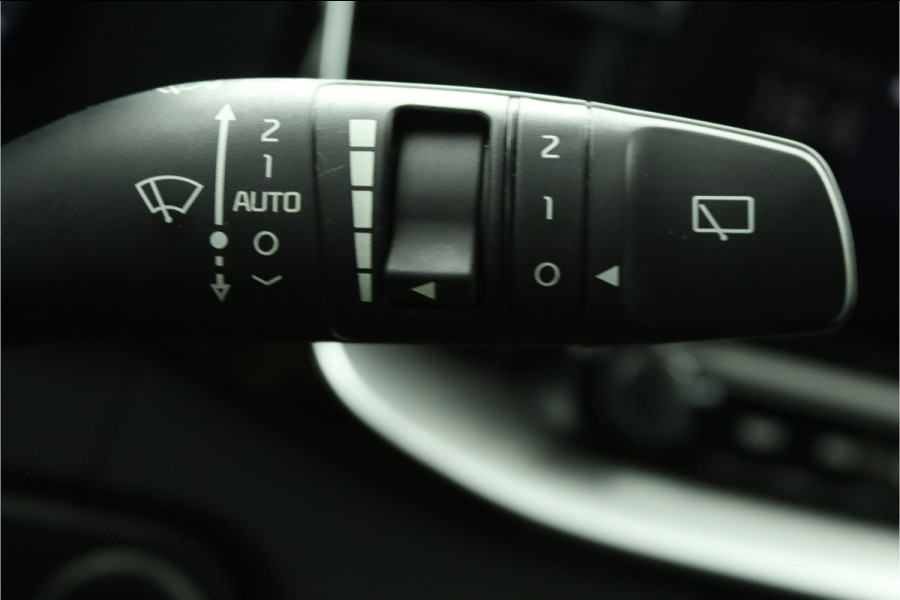 Kia ProCeed 1.5 T-GDi GT-Line Apple Carplay/Android Auto - Cruise Control - Dodehoekdetectie - Navigatie - Stuur/Stoelverwarming - Fabrieksgarantie tot 06-2031
