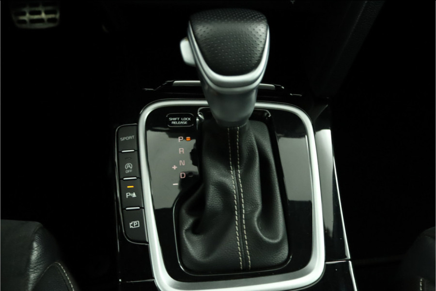 Kia ProCeed 1.5 T-GDi GT-Line Apple Carplay/Android Auto - Cruise Control - Dodehoekdetectie - Navigatie - Stuur/Stoelverwarming - Fabrieksgarantie tot 06-2031