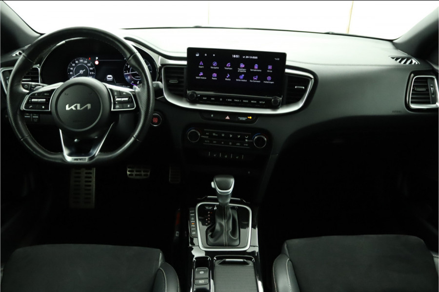 Kia ProCeed 1.5 T-GDi GT-Line Apple Carplay/Android Auto - Cruise Control - Dodehoekdetectie - Navigatie - Stuur/Stoelverwarming - Fabrieksgarantie tot 06-2031