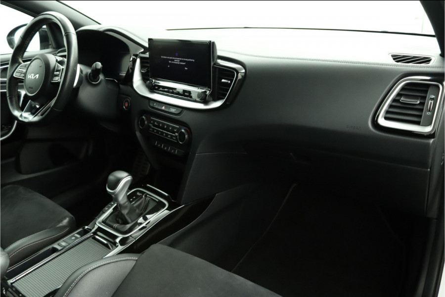 Kia ProCeed 1.5 T-GDi GT-Line Apple Carplay/Android Auto - Cruise Control - Dodehoekdetectie - Navigatie - Stuur/Stoelverwarming - Fabrieksgarantie tot 06-2031